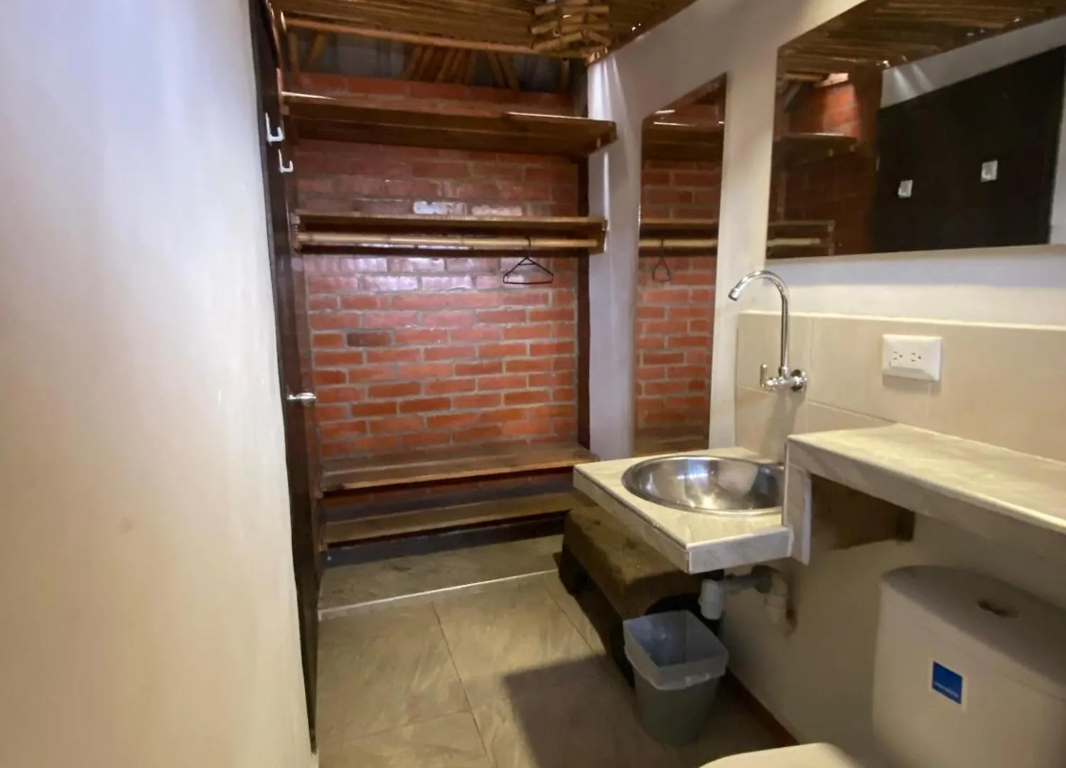 Mini Casa En La Alameda Apartment Cali